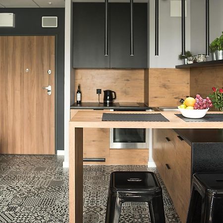 Wola Loft Apartment Warsaw Exterior photo