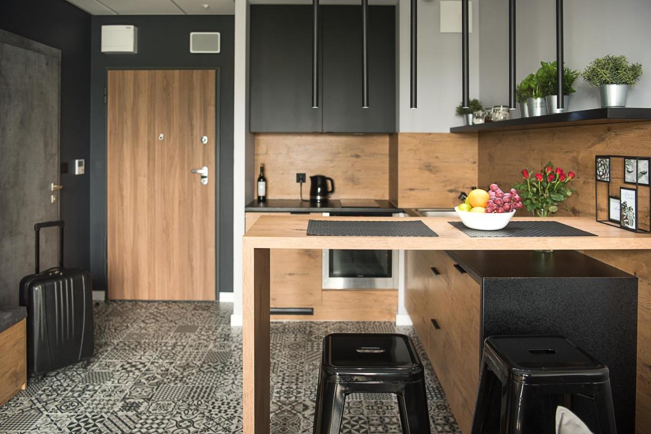 Wola Loft Apartment Warsaw Exterior photo